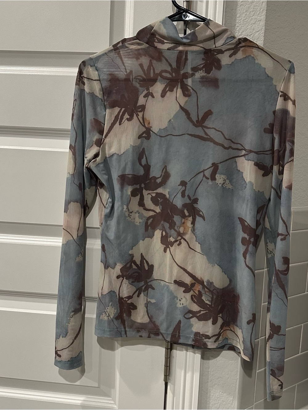 Anthropologie Blue Floral Sheer Mesh Mock Neck Long Sleeve Top Medium - Picture 5 of 7